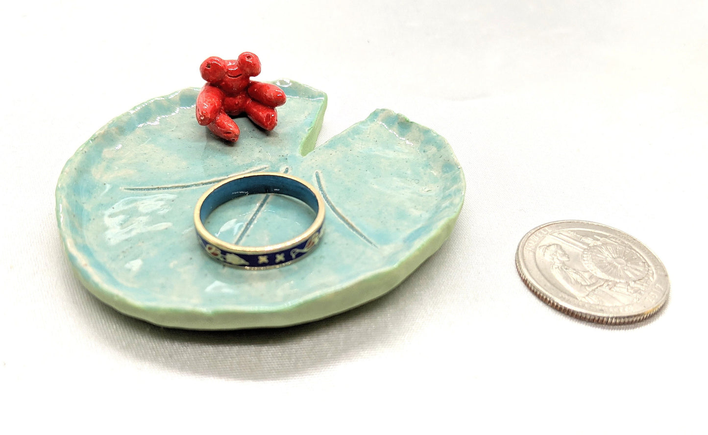mini mini froggie on lily pad, jewelry dish, ring dish, earthenware, small dish, kawaii dish, cute froggie
