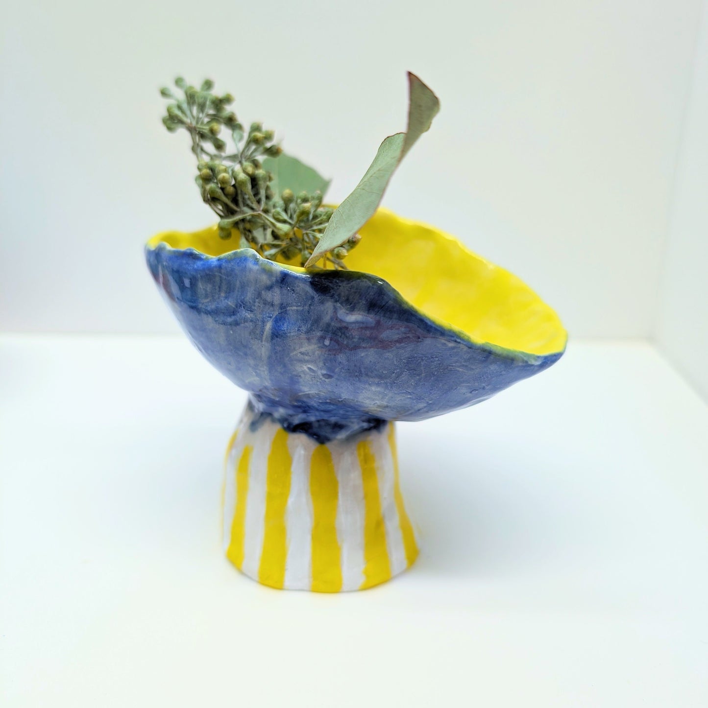 Handmade porcelain lily pad shape cup, jewelry case, gift idea